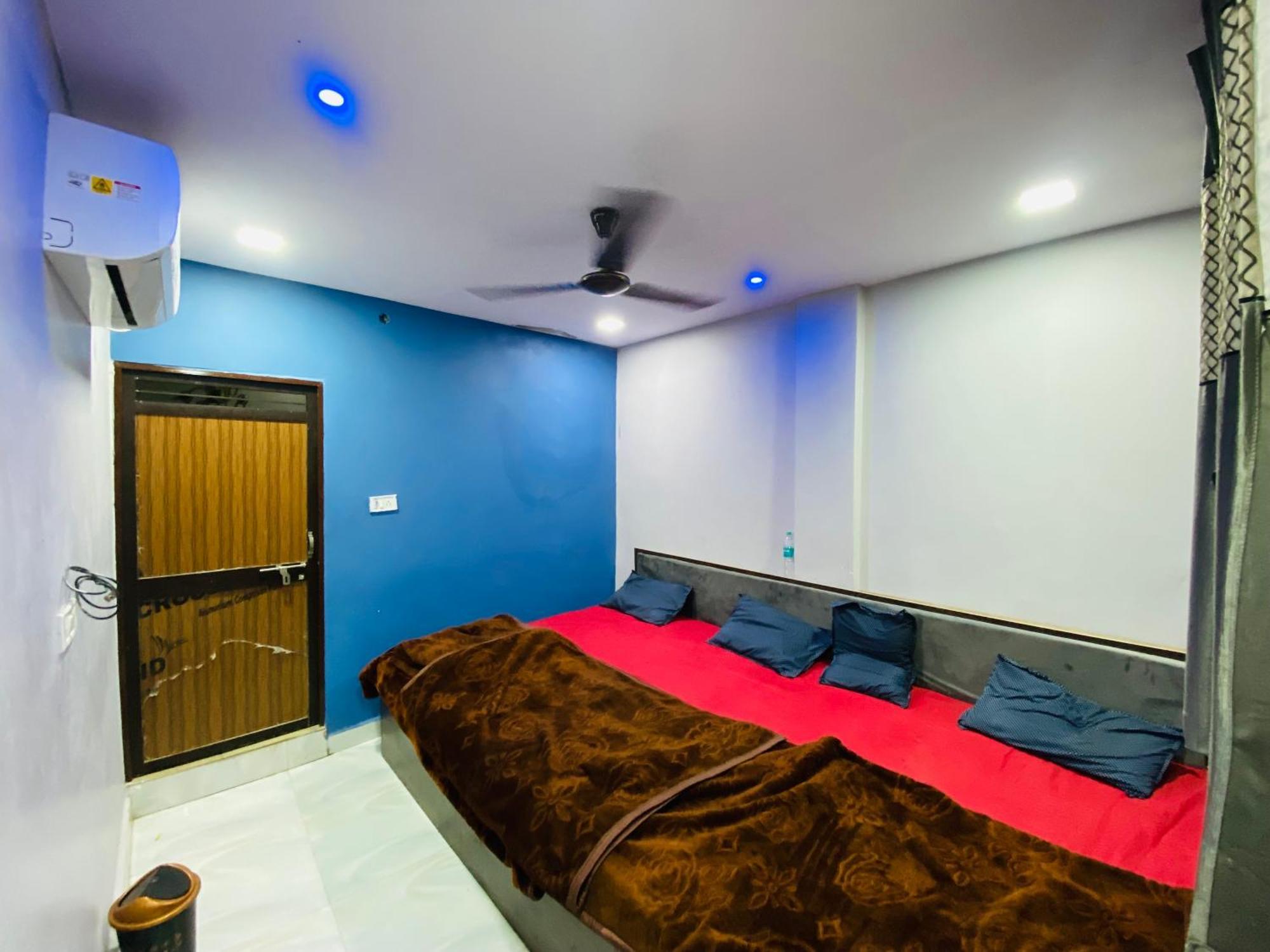 Hotel Ramghat View Ujjain Exterior foto